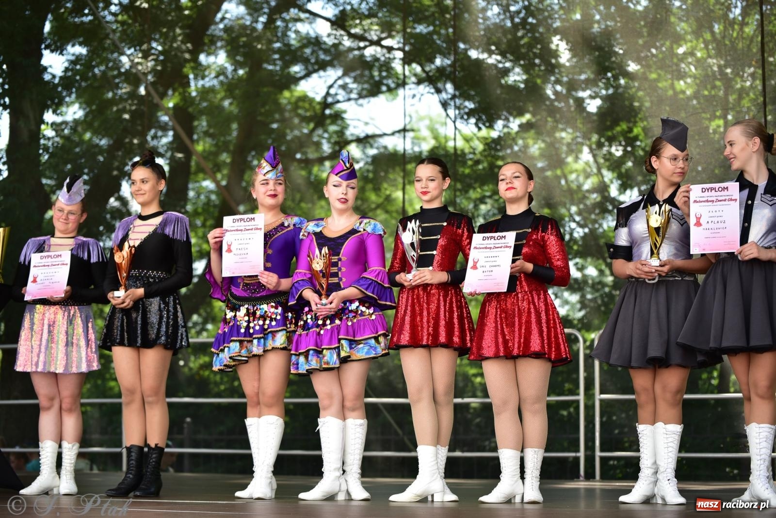 Zdjęcie w galerii na portalu naszraciborz.pl: IV raciborski Mażoretkowy Zawrót Głowy [FOTO i WIDEO] wiadomości z regionu