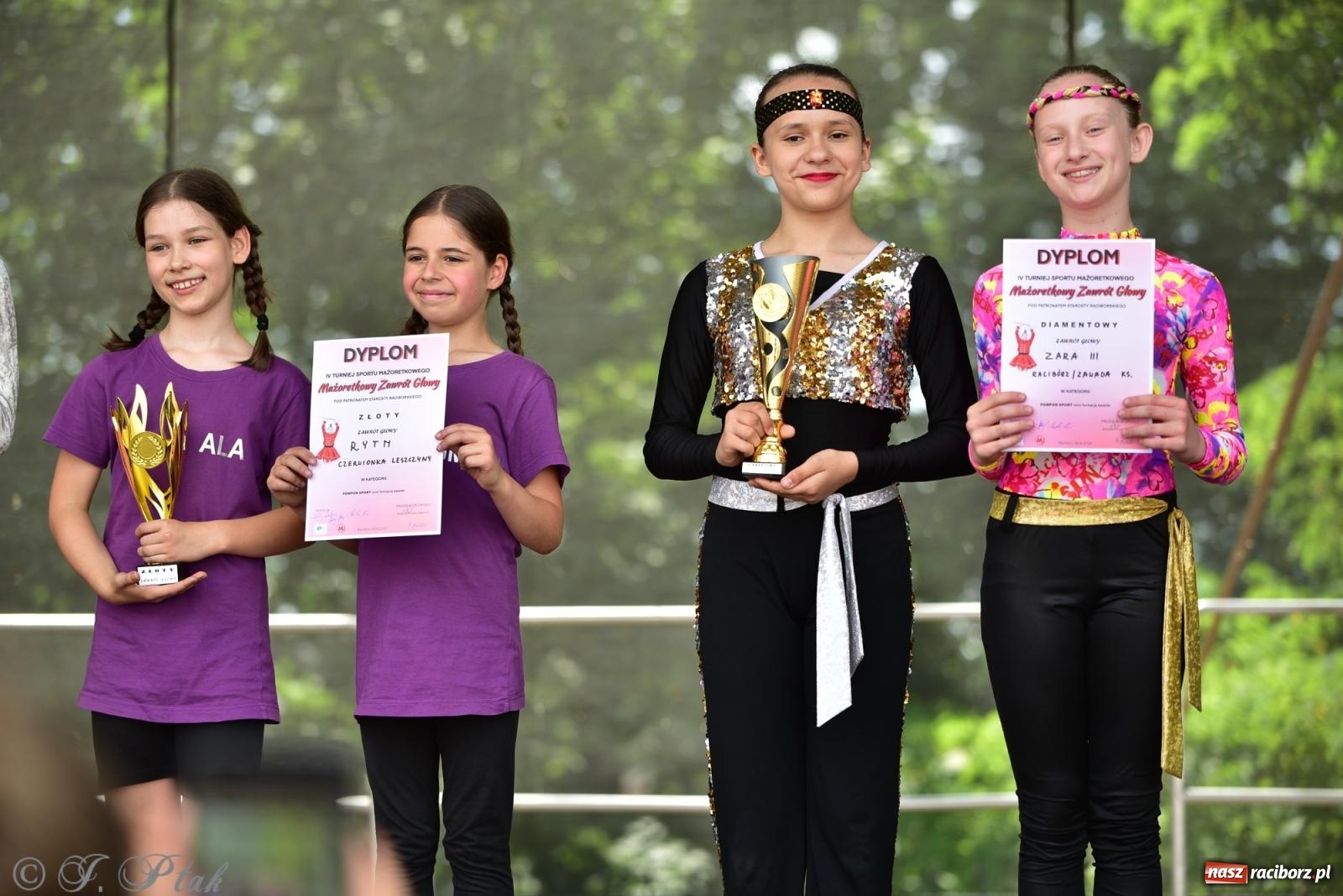 Zdjęcie w galerii na portalu naszraciborz.pl: IV raciborski Mażoretkowy Zawrót Głowy [FOTO i WIDEO] wiadomości z regionu