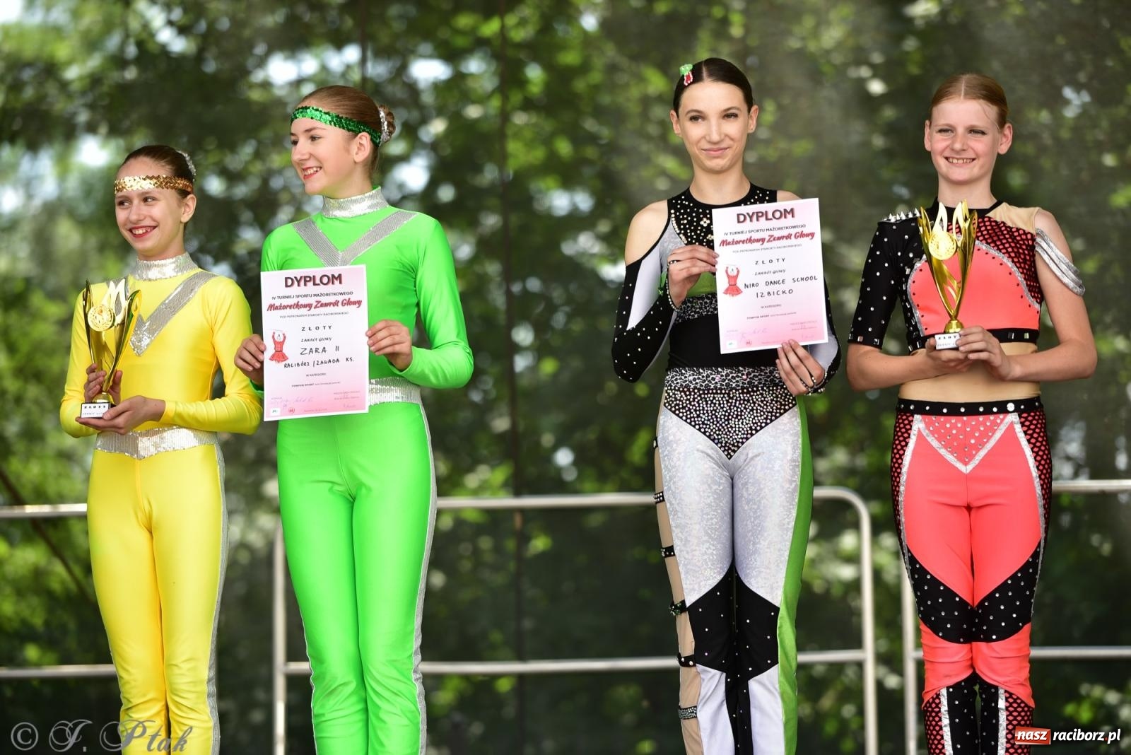 Zdjęcie w galerii na portalu naszraciborz.pl: IV raciborski Mażoretkowy Zawrót Głowy [FOTO i WIDEO] wiadomości z regionu