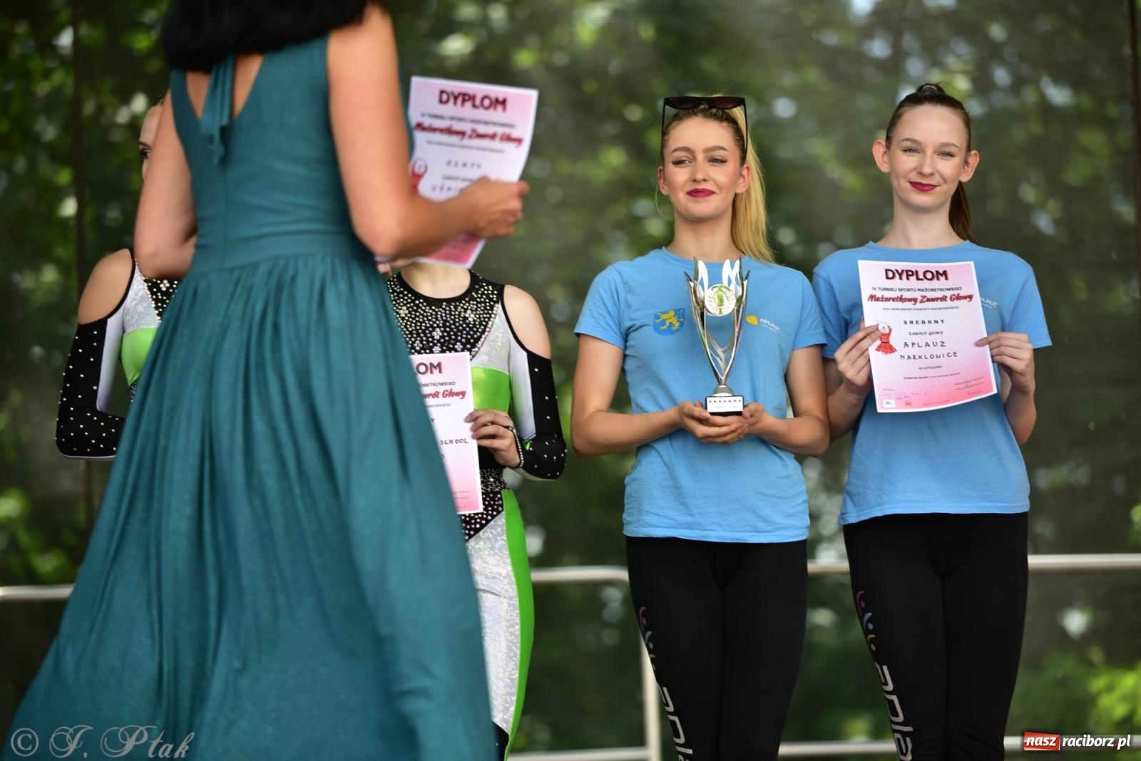 Zdjęcie w galerii na portalu naszraciborz.pl: IV raciborski Mażoretkowy Zawrót Głowy [FOTO i WIDEO] wiadomości z regionu