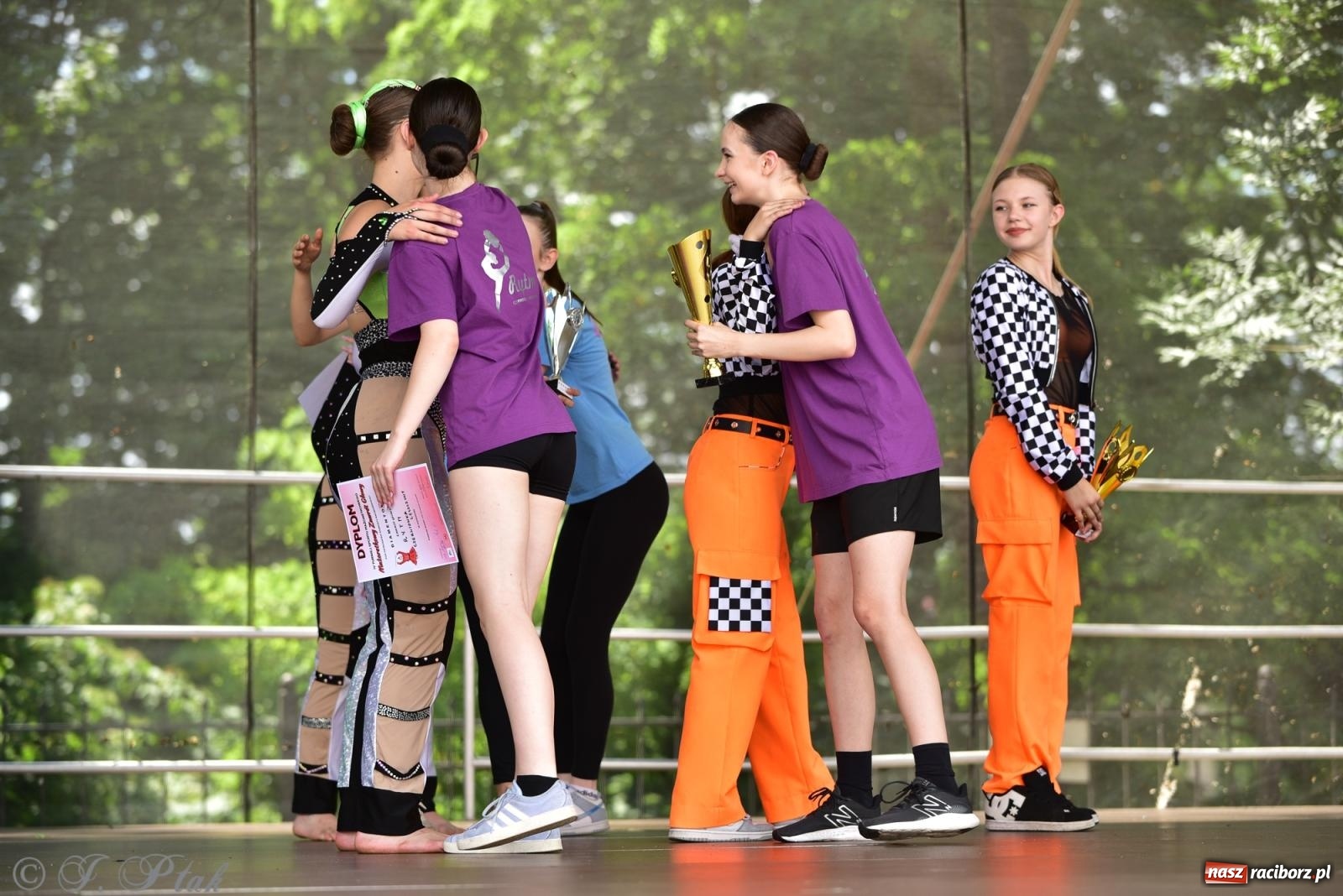 Zdjęcie w galerii na portalu naszraciborz.pl: IV raciborski Mażoretkowy Zawrót Głowy [FOTO i WIDEO] wiadomości z regionu