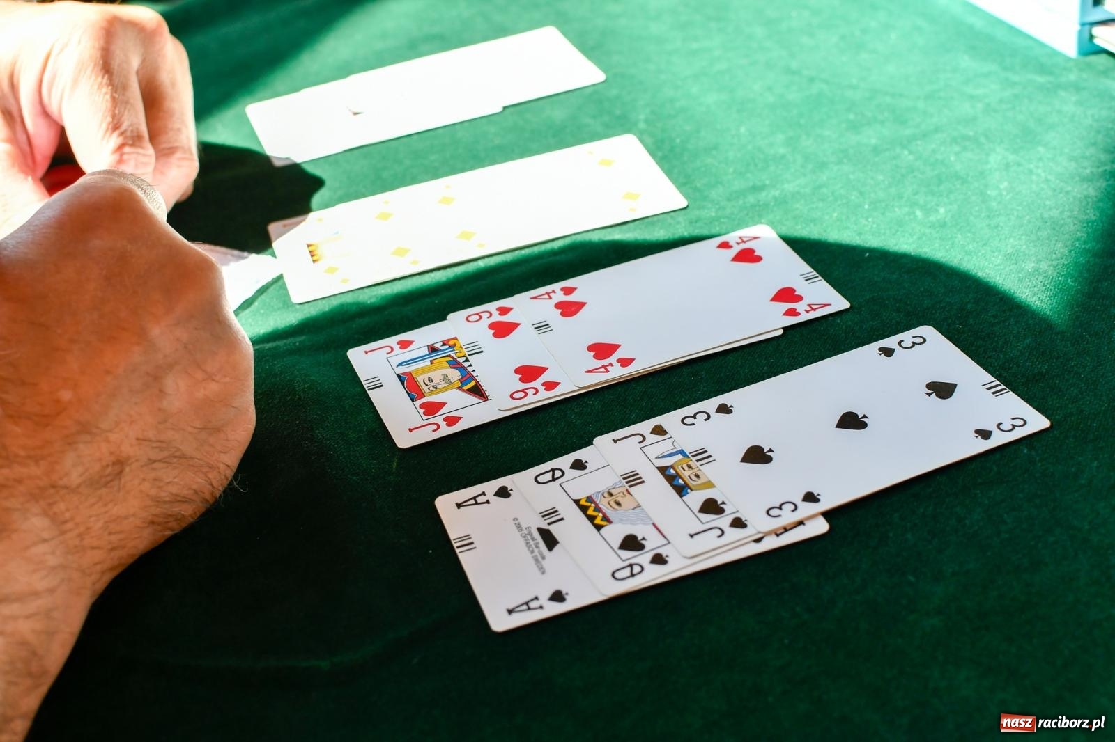 Zdjęcie w galerii na portalu naszraciborz.pl: Barbara Larysz i Michał Bąk z Pucharem Prezydenta wiadomości z regionu