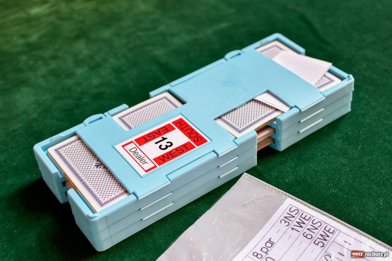 Zdjęcie w galerii na portalu naszraciborz.pl: Barbara Larysz i Michał Bąk z Pucharem Prezydenta wiadomości z regionu