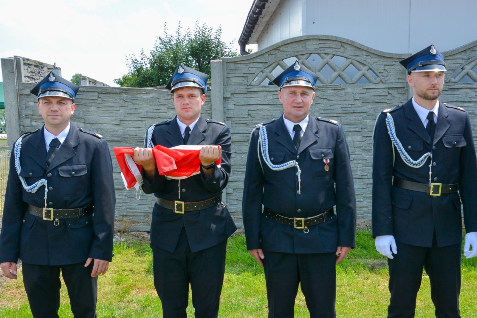 Zdjęcie w galerii na portalu naszraciborz.pl: OSP Żerdziny świętuje 100-lecie. Na urodziny otwarto nową remizę wiadomości z regionu