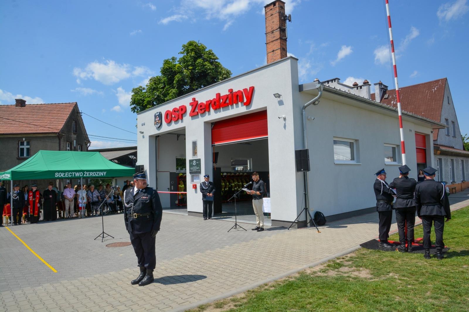 Zdjęcie w galerii na portalu naszraciborz.pl: OSP Żerdziny świętuje 100-lecie. Na urodziny otwarto nową remizę wiadomości z regionu