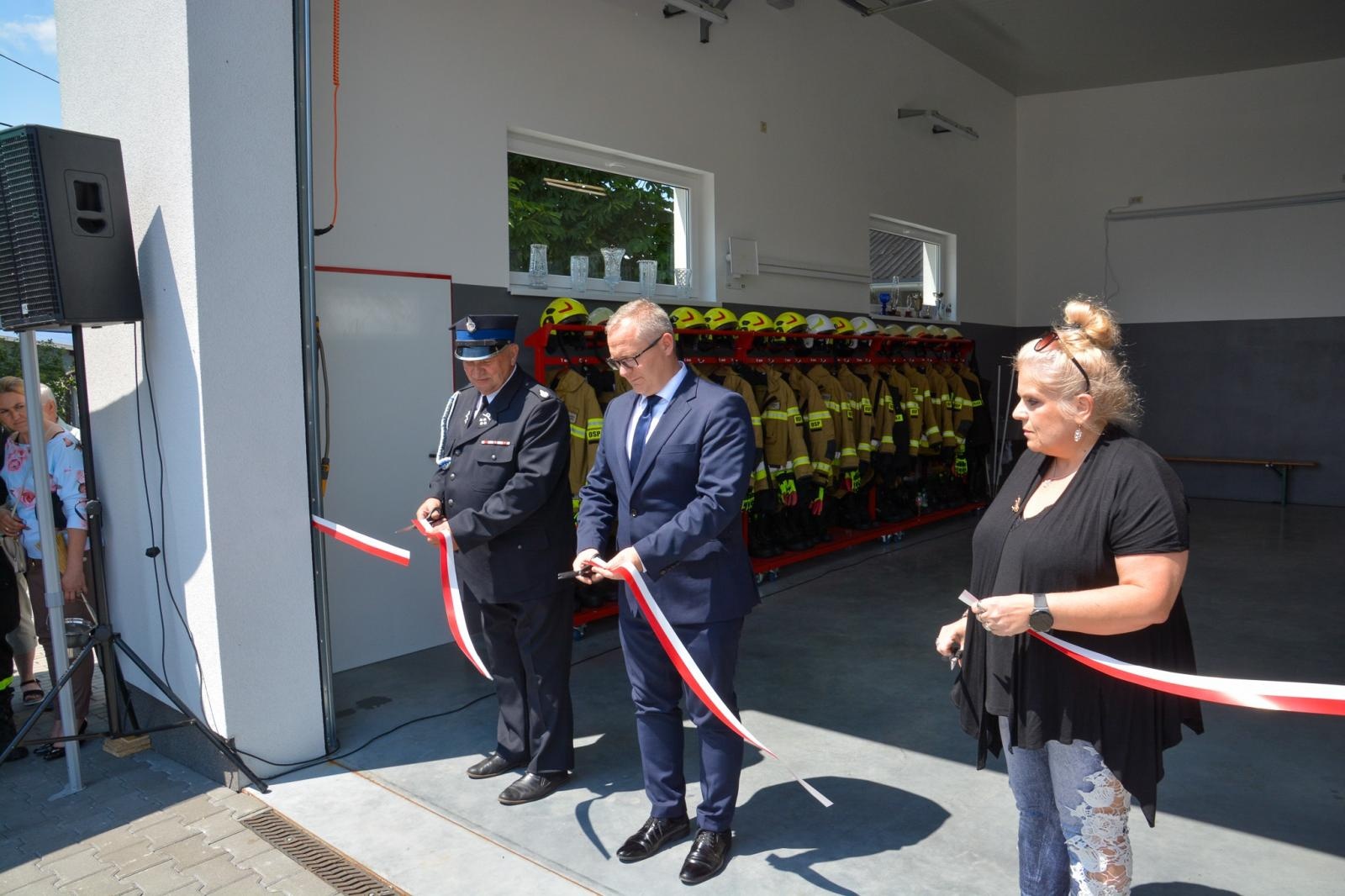 Zdjęcie w galerii na portalu naszraciborz.pl: OSP Żerdziny świętuje 100-lecie. Na urodziny otwarto nową remizę wiadomości z regionu