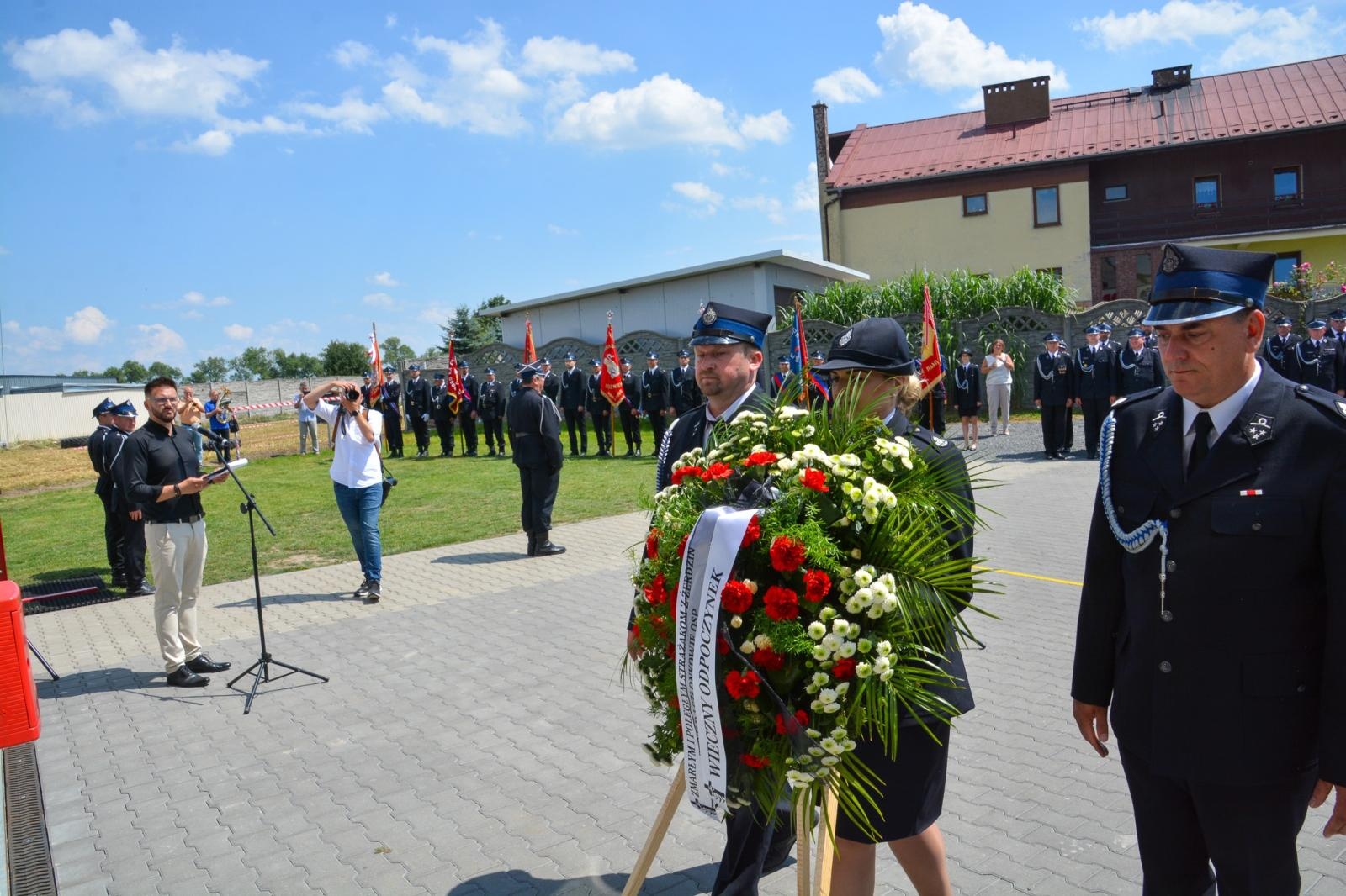 Zdjęcie w galerii na portalu naszraciborz.pl: OSP Żerdziny świętuje 100-lecie. Na urodziny otwarto nową remizę wiadomości z regionu
