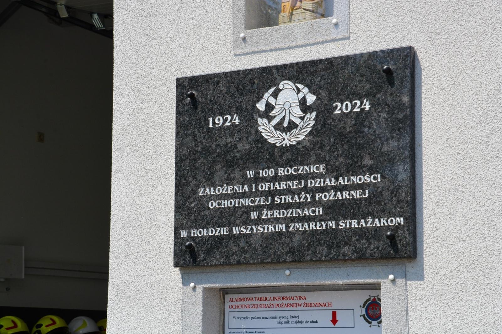 Zdjęcie w galerii na portalu naszraciborz.pl: OSP Żerdziny świętuje 100-lecie. Na urodziny otwarto nową remizę wiadomości z regionu