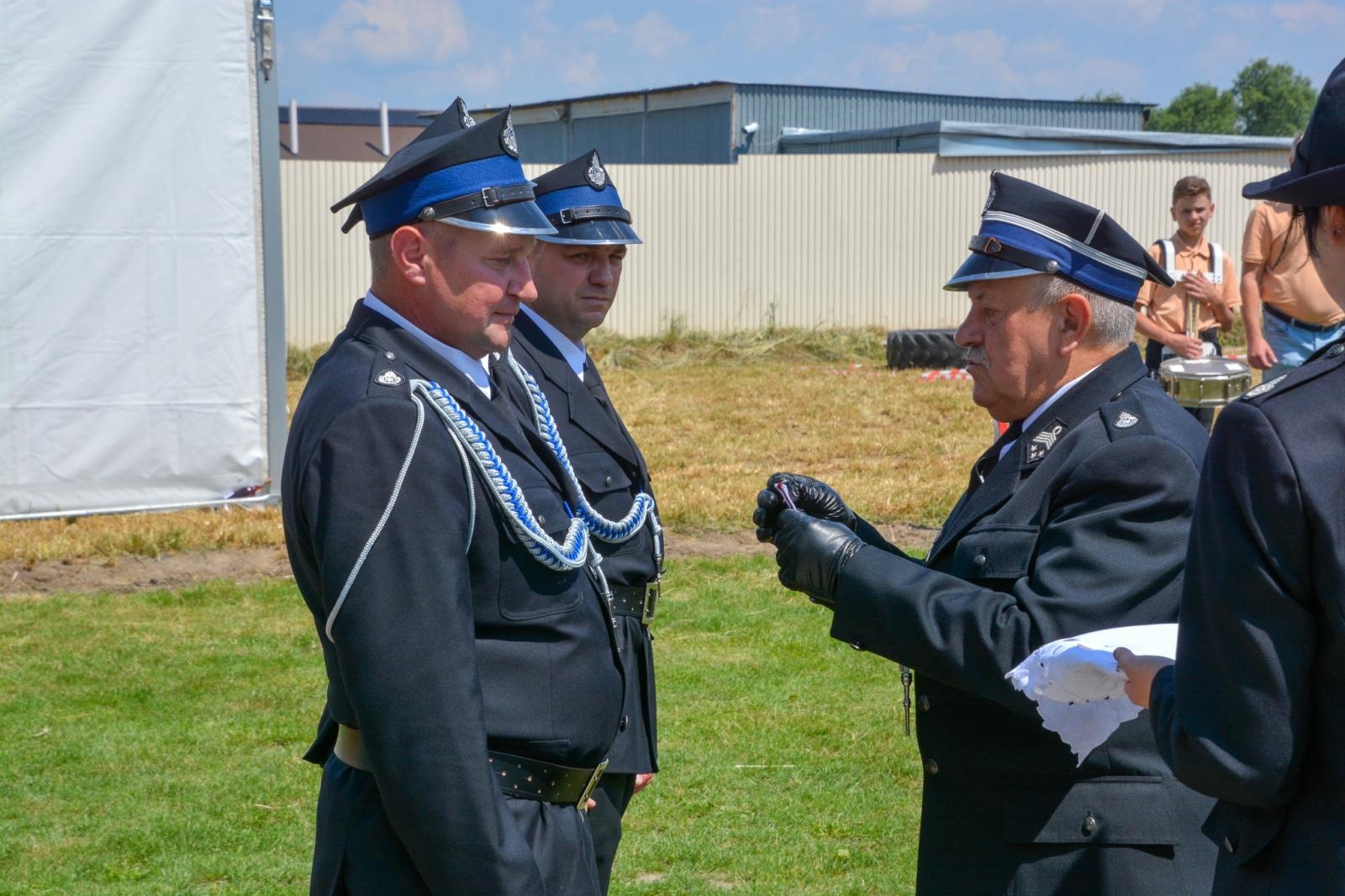 Zdjęcie w galerii na portalu naszraciborz.pl: OSP Żerdziny świętuje 100-lecie. Na urodziny otwarto nową remizę wiadomości z regionu