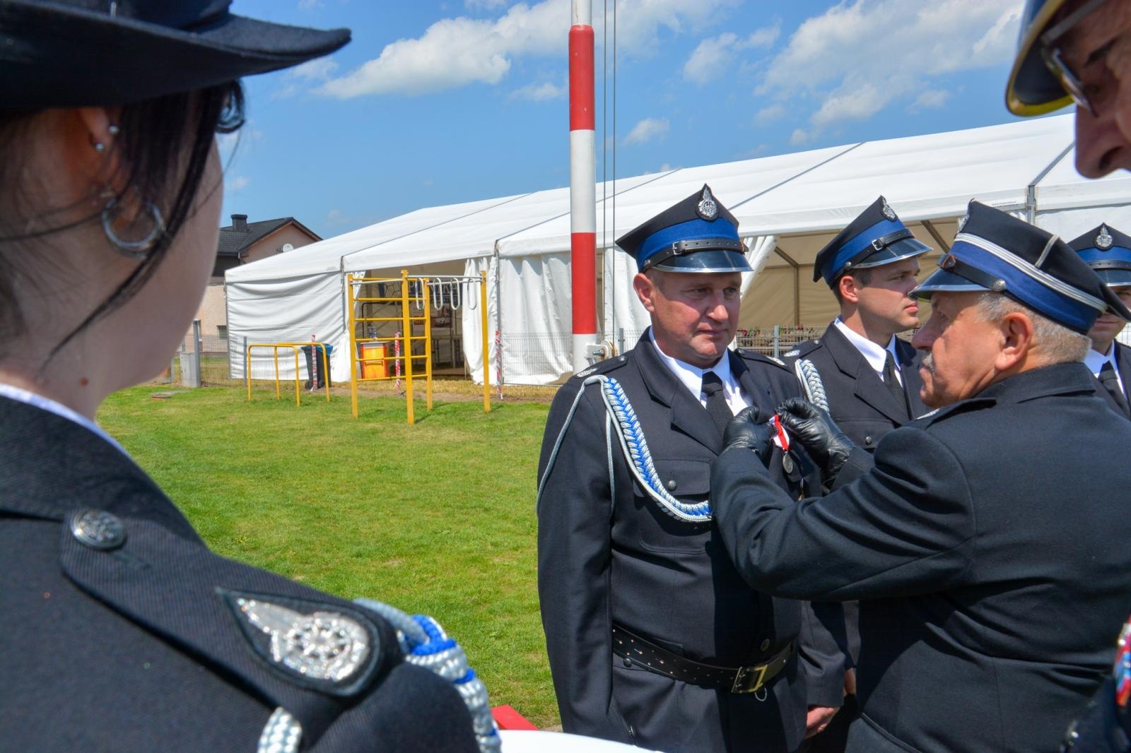 Zdjęcie w galerii na portalu naszraciborz.pl: OSP Żerdziny świętuje 100-lecie. Na urodziny otwarto nową remizę wiadomości z regionu