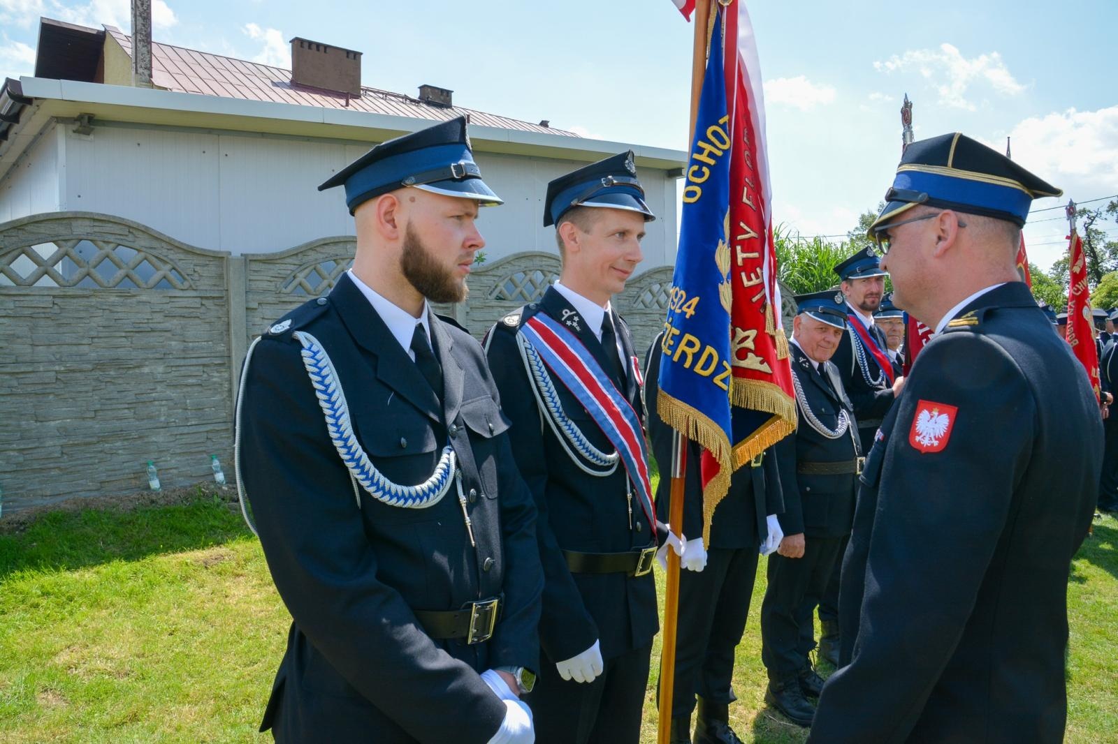 Zdjęcie w galerii na portalu naszraciborz.pl: OSP Żerdziny świętuje 100-lecie. Na urodziny otwarto nową remizę wiadomości z regionu
