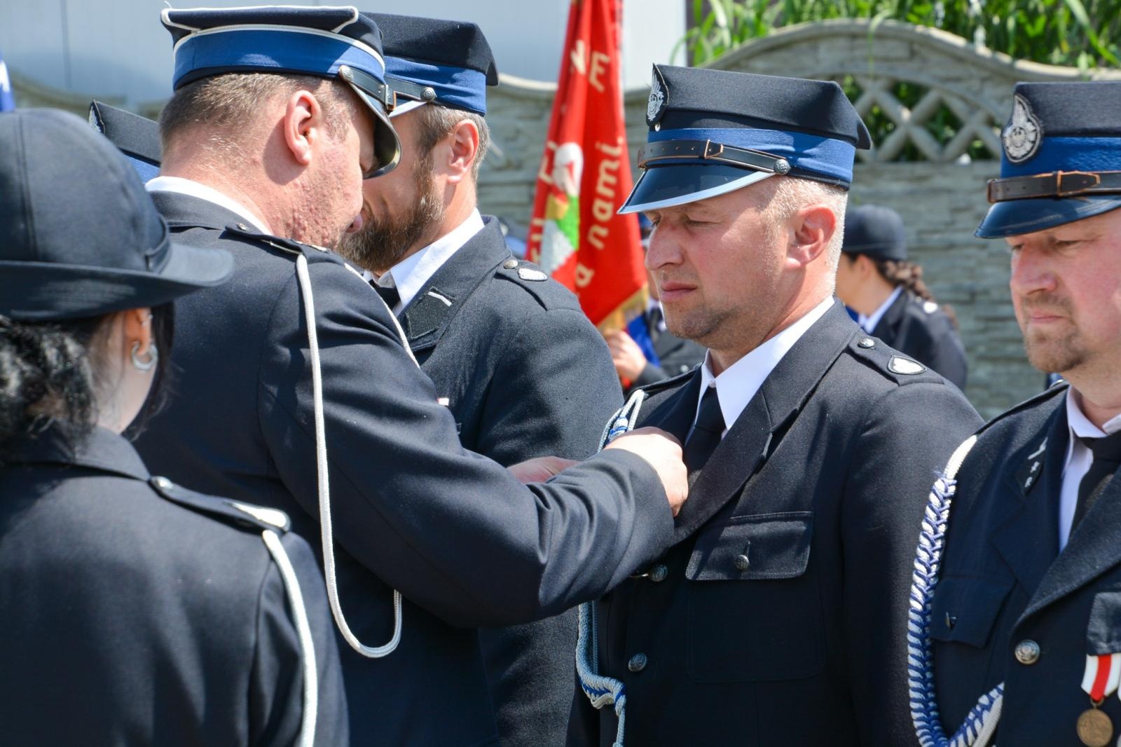 Zdjęcie w galerii na portalu naszraciborz.pl: OSP Żerdziny świętuje 100-lecie. Na urodziny otwarto nową remizę wiadomości z regionu