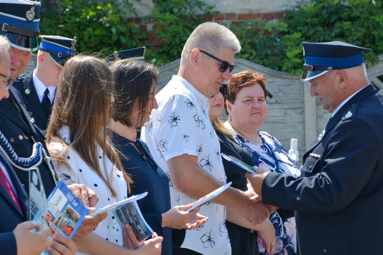 Zdjęcie w galerii na portalu naszraciborz.pl: OSP Żerdziny świętuje 100-lecie. Na urodziny otwarto nową remizę wiadomości z regionu