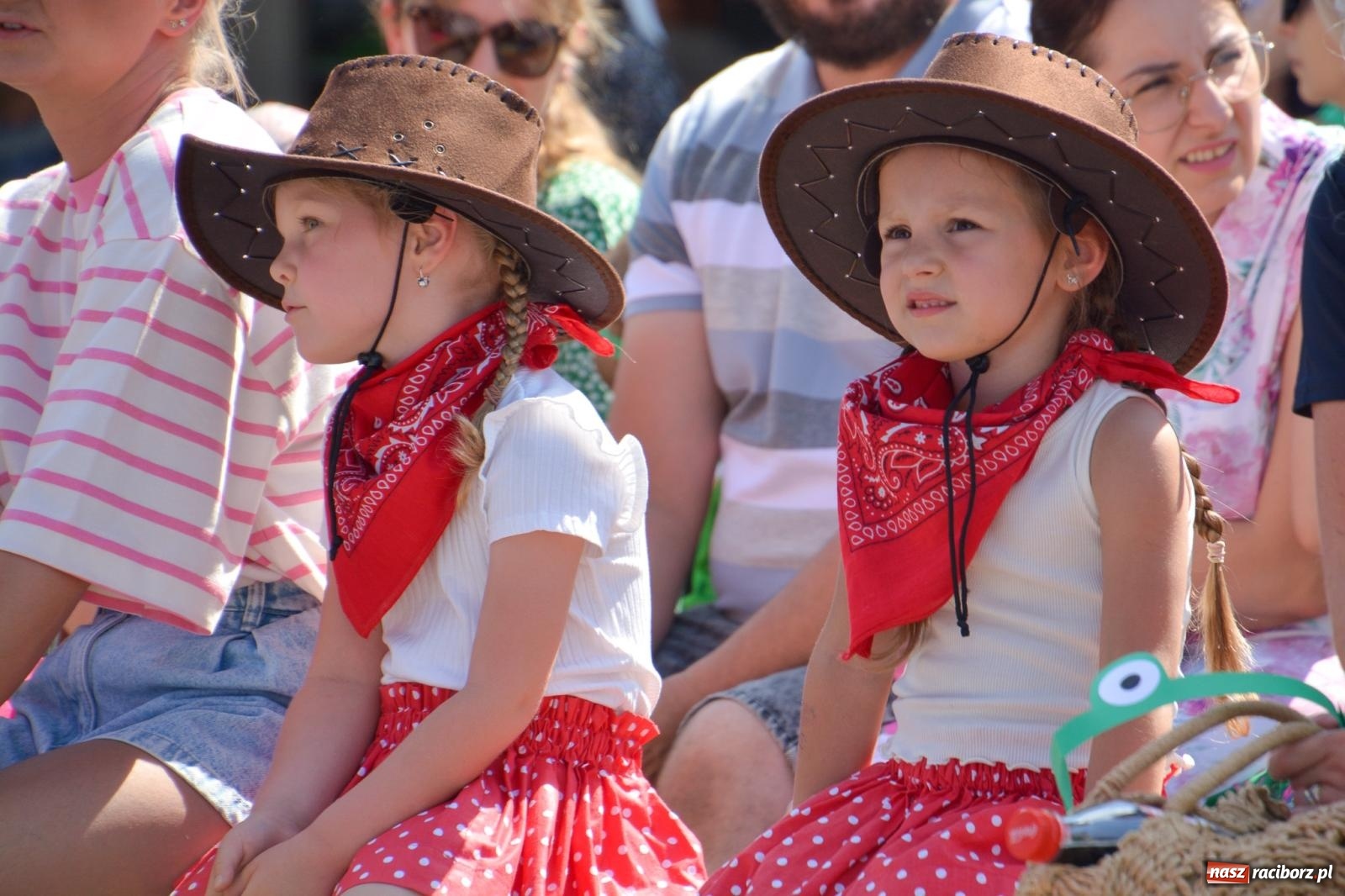 Zdjęcie w galerii na portalu naszraciborz.pl: Pietrowicki Dzień Dziecka na Dzikim Zachodzie wiadomości z regionu