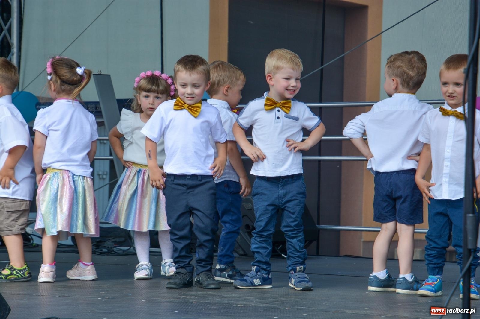 Zdjęcie w galerii na portalu naszraciborz.pl: Pietrowicki Dzień Dziecka na Dzikim Zachodzie wiadomości z regionu