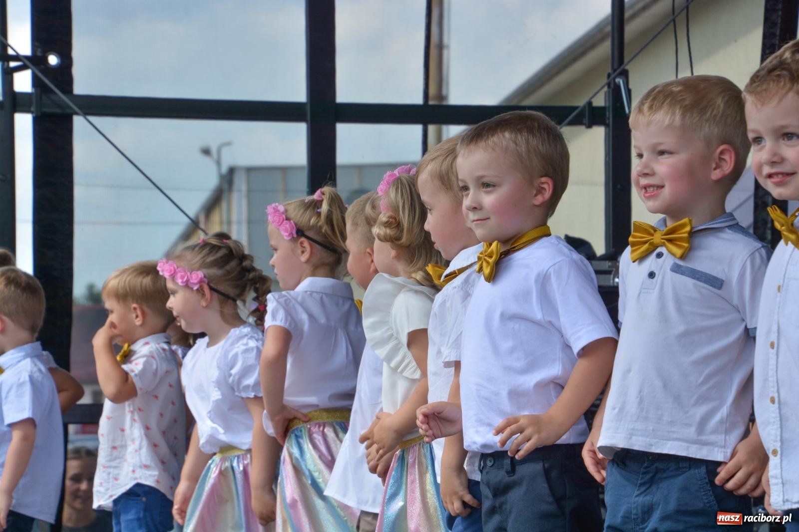 Zdjęcie w galerii na portalu naszraciborz.pl: Pietrowicki Dzień Dziecka na Dzikim Zachodzie wiadomości z regionu