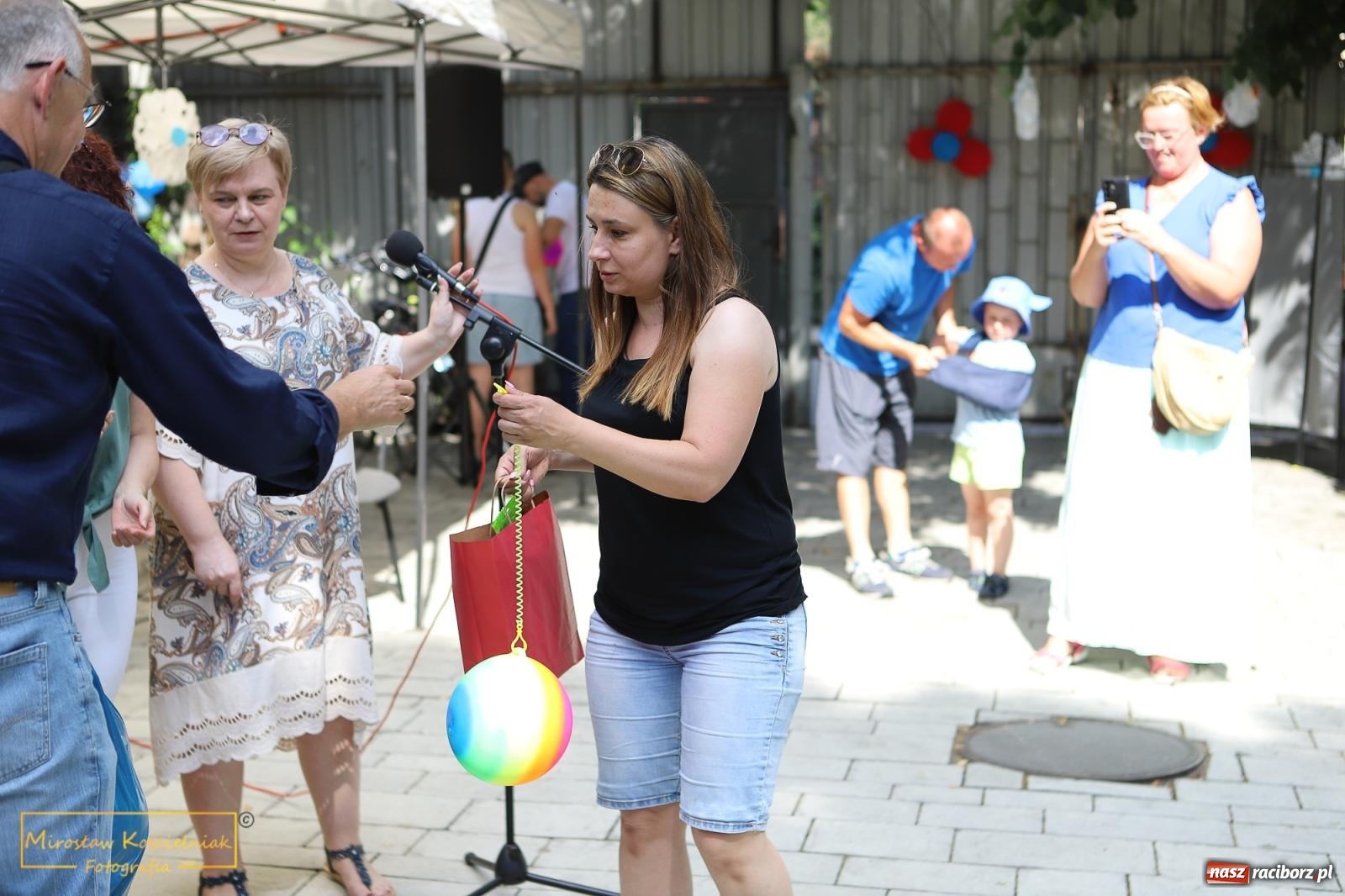 Zdjęcie w galerii na portalu naszraciborz.pl: Rodzinny ogród radości w Spektrum. Na Dzień Dziecka wiadomości z regionu