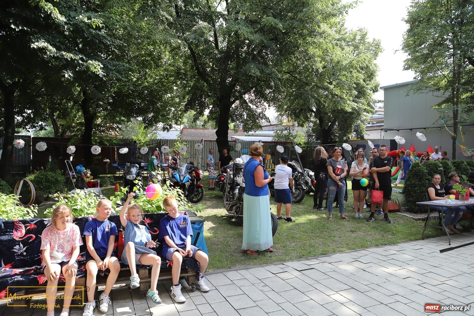 Zdjęcie w galerii na portalu naszraciborz.pl: Rodzinny ogród radości w Spektrum. Na Dzień Dziecka wiadomości z regionu