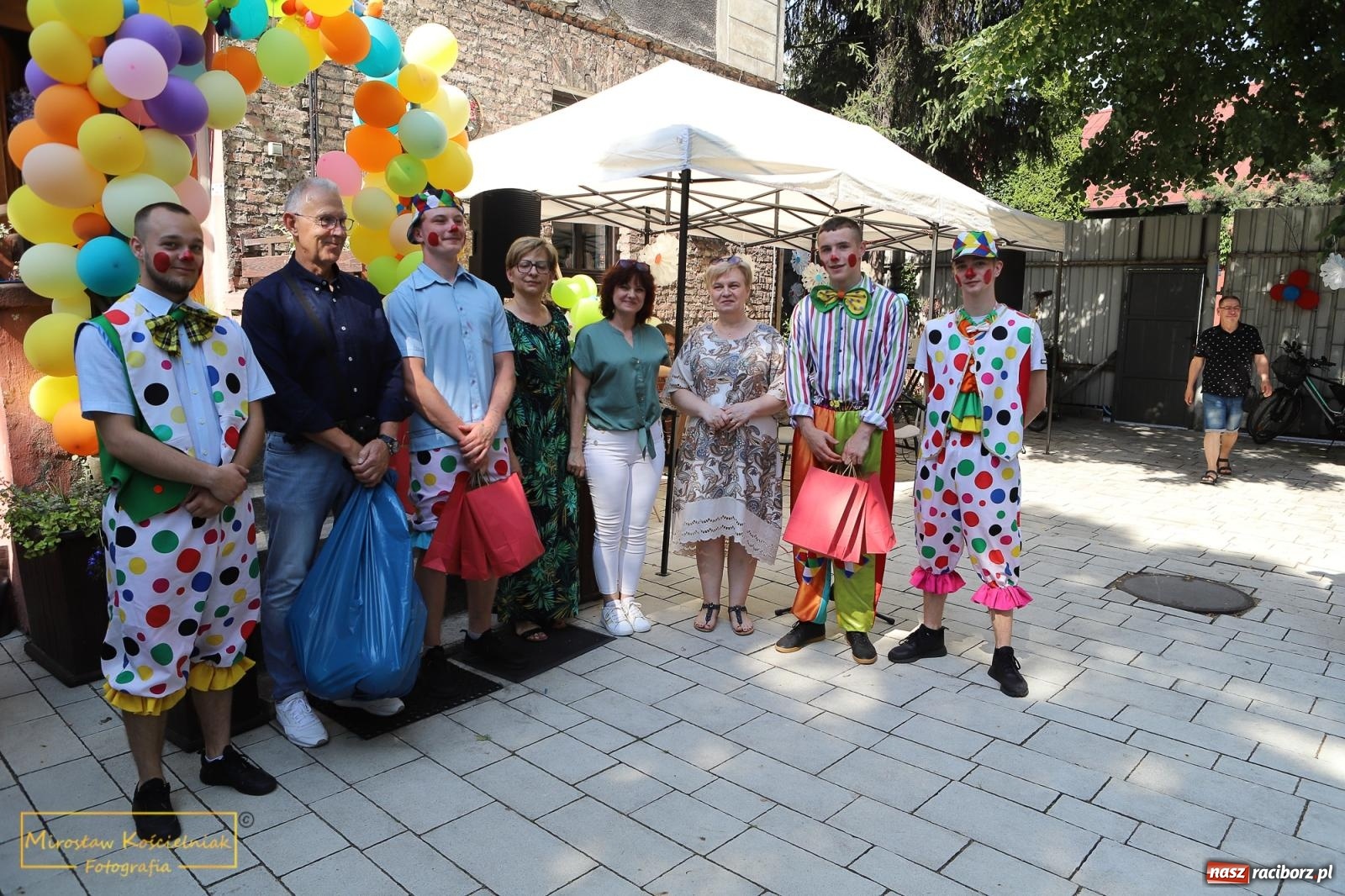 Zdjęcie w galerii na portalu naszraciborz.pl: Rodzinny ogród radości w Spektrum. Na Dzień Dziecka wiadomości z regionu