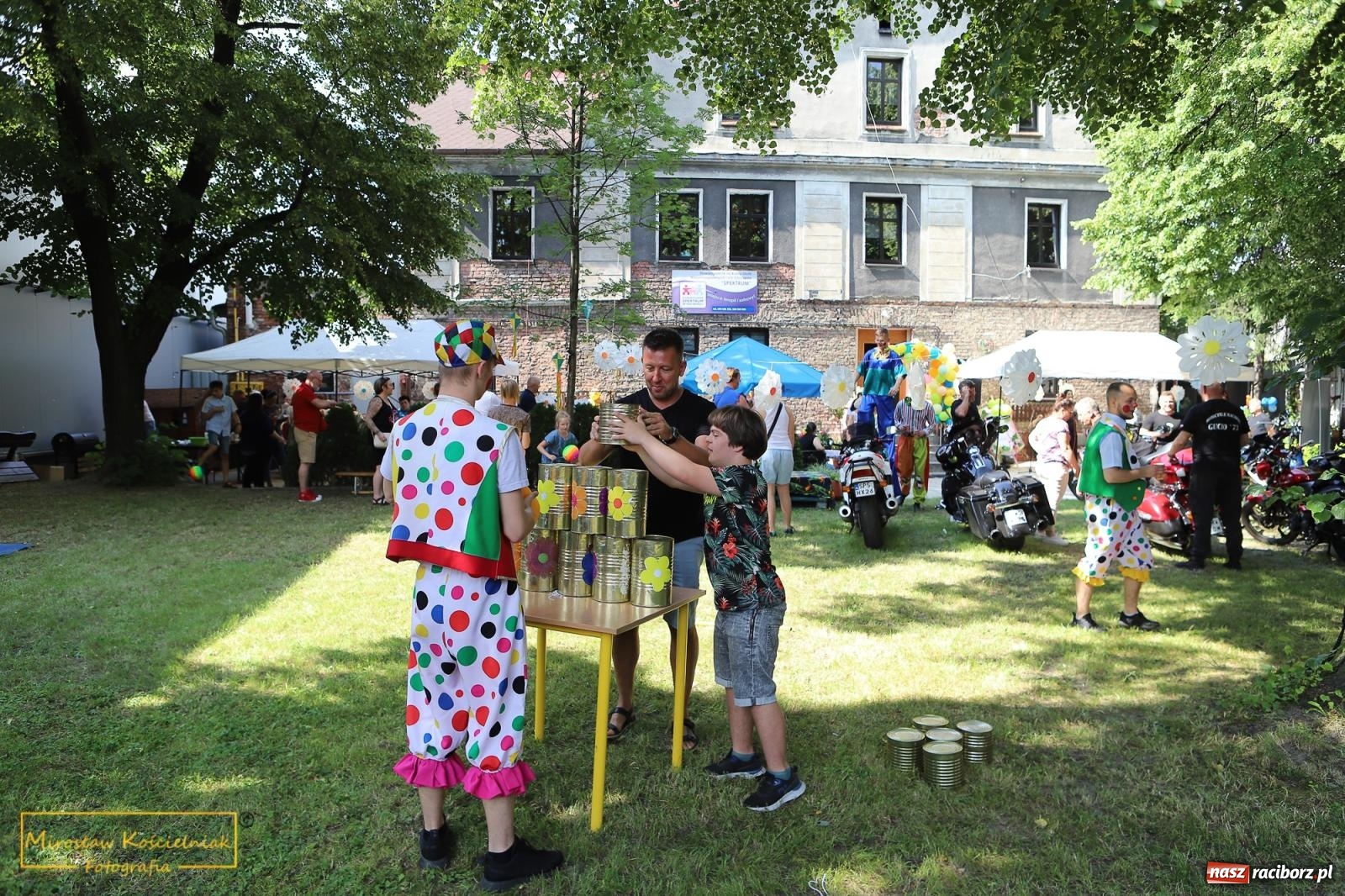 Zdjęcie w galerii na portalu naszraciborz.pl: Rodzinny ogród radości w Spektrum. Na Dzień Dziecka wiadomości z regionu