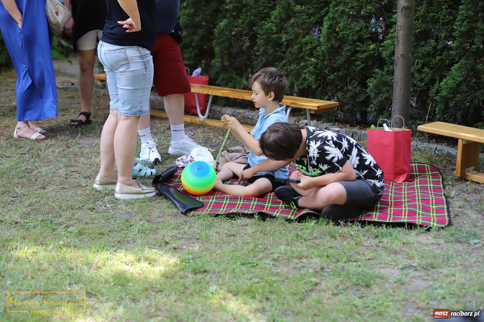 Zdjęcie w galerii na portalu naszraciborz.pl: Rodzinny ogród radości w Spektrum. Na Dzień Dziecka wiadomości z regionu
