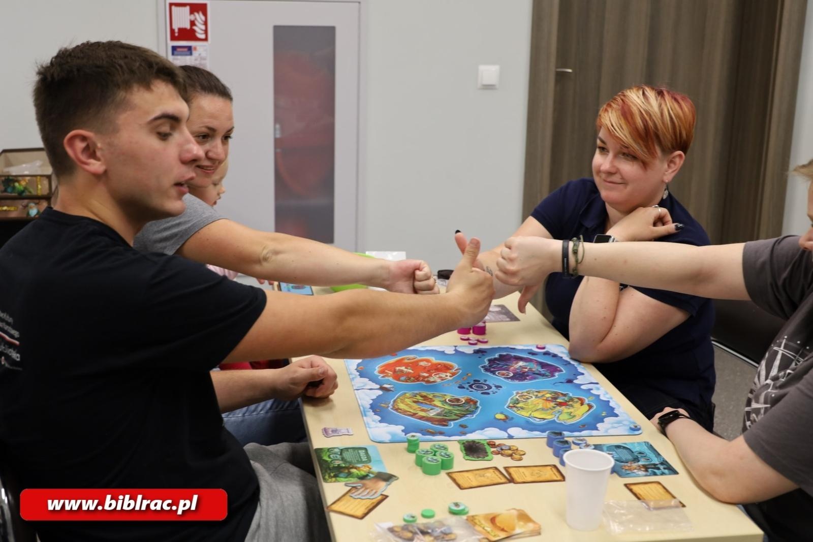 Zdjęcie w galerii na portalu naszraciborz.pl: Dni Raciborza: VI Raciborski Festiwal Gier Planszowych wiadomości z regionu