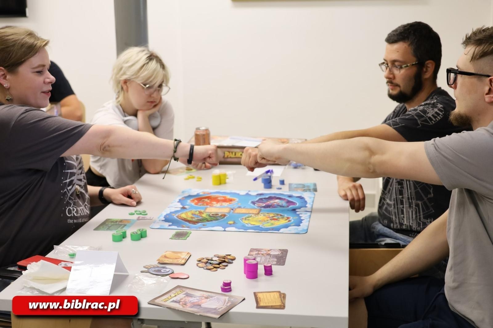 Zdjęcie w galerii na portalu naszraciborz.pl: Dni Raciborza: VI Raciborski Festiwal Gier Planszowych wiadomości z regionu