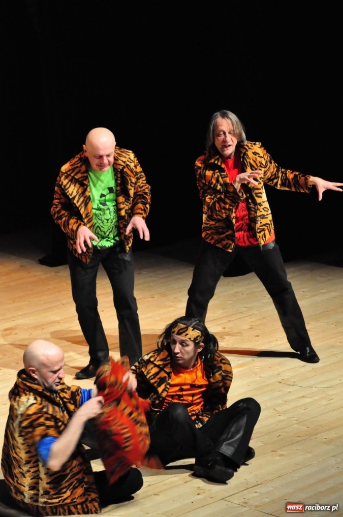 Zdjęcie w galerii na portalu naszraciborz.pl: Tygrysek Pietrek bawił najmłodszych wiadomości z regionu