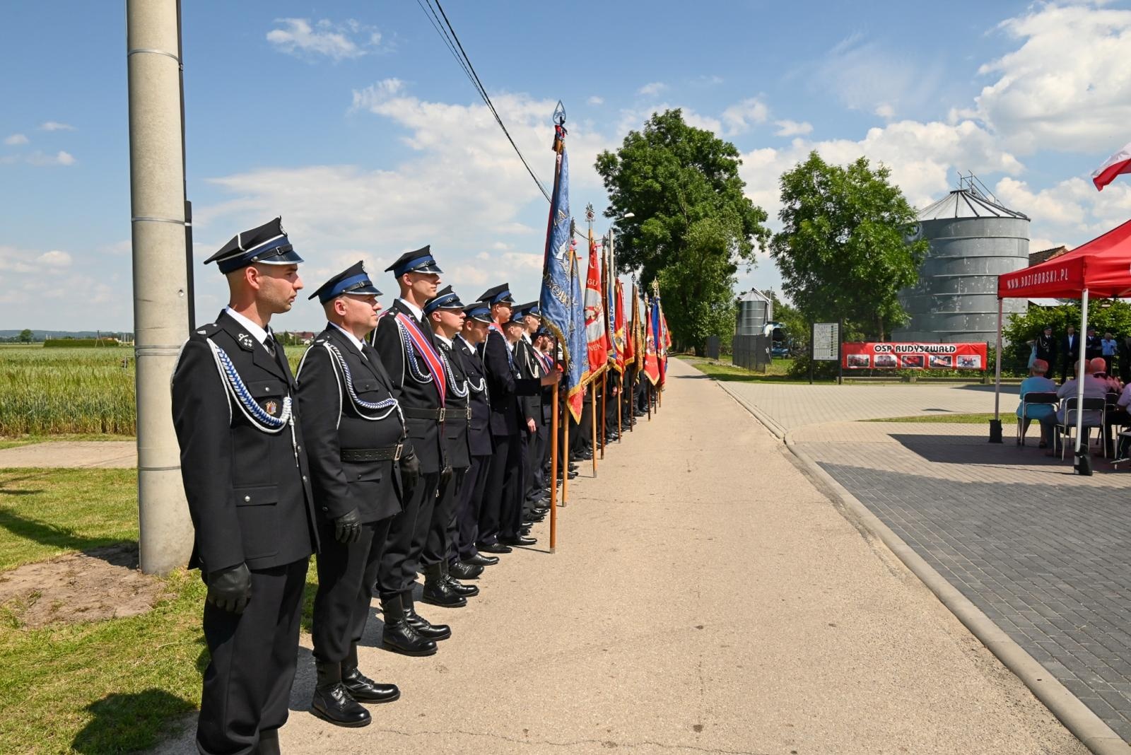 Zdjęcie w galerii na portalu naszraciborz.pl: Stulatka z Rudyszwałdu. Miejscowa straż świętuje jubileusz wiadomości z regionu