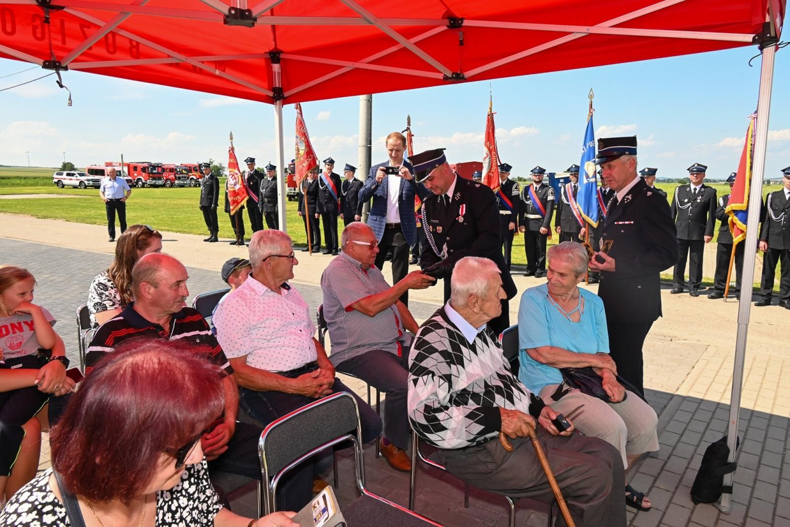 Zdjęcie w galerii na portalu naszraciborz.pl: Stulatka z Rudyszwałdu. Miejscowa straż świętuje jubileusz wiadomości z regionu