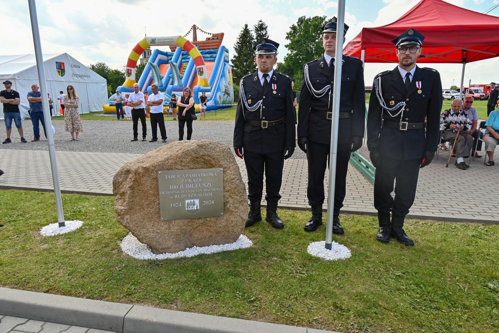 Zdjęcie w galerii na portalu naszraciborz.pl: Stulatka z Rudyszwałdu. Miejscowa straż świętuje jubileusz wiadomości z regionu