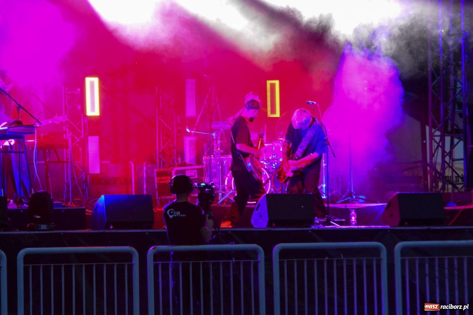 Zdjęcie w galerii na portalu naszraciborz.pl: BARANOVSKI gwiazdą Dni Raciborza. Koncert nad Odrą [FOTO i WIDEO] wiadomości z regionu