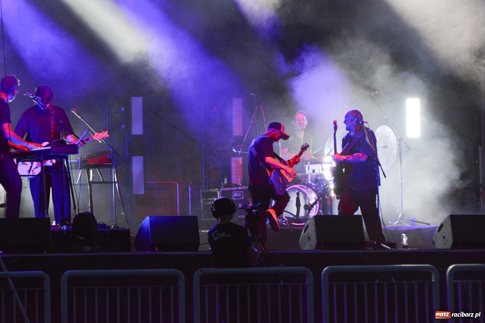 Zdjęcie w galerii na portalu naszraciborz.pl: BARANOVSKI gwiazdą Dni Raciborza. Koncert nad Odrą [FOTO i WIDEO] wiadomości z regionu