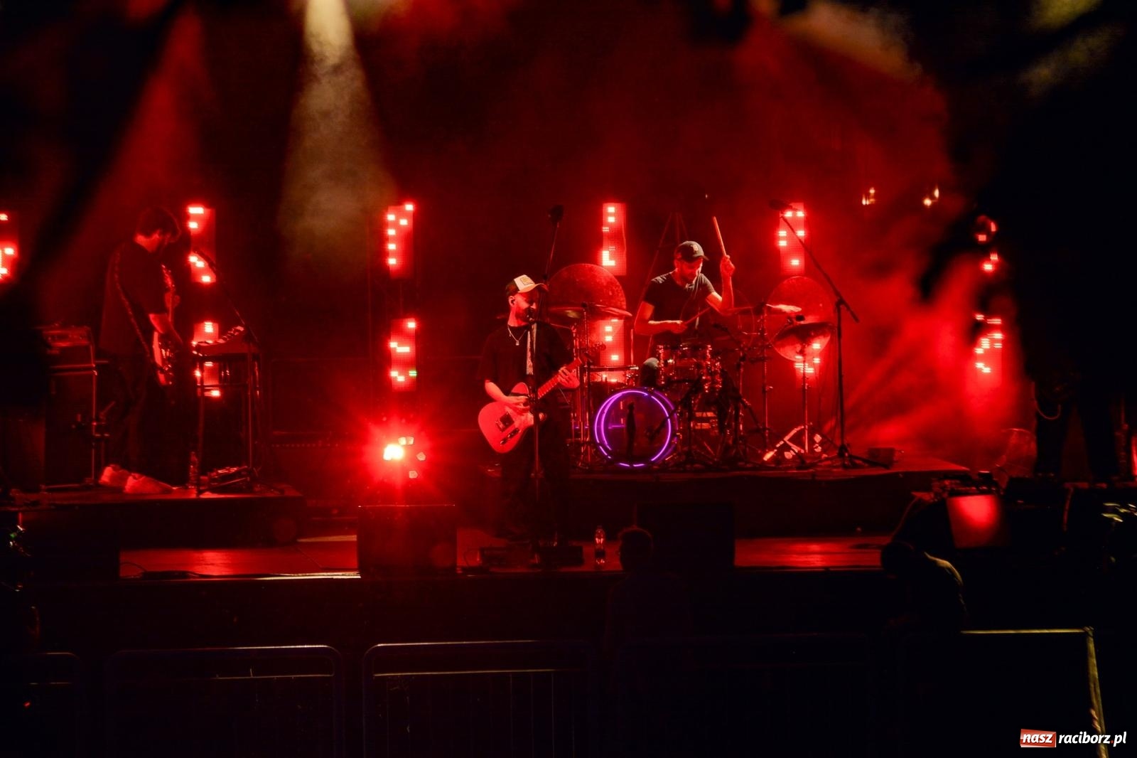 Zdjęcie w galerii na portalu naszraciborz.pl: BARANOVSKI gwiazdą Dni Raciborza. Koncert nad Odrą [FOTO i WIDEO] wiadomości z regionu