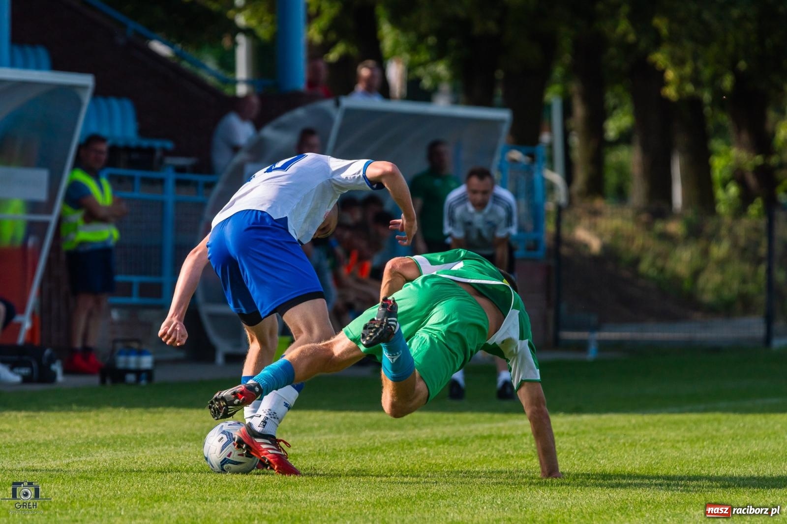 Zdjęcie w galerii na portalu naszraciborz.pl: Unia kontra Ruch. Strzelanina przy Srebrnej [FOTO] wiadomości z regionu