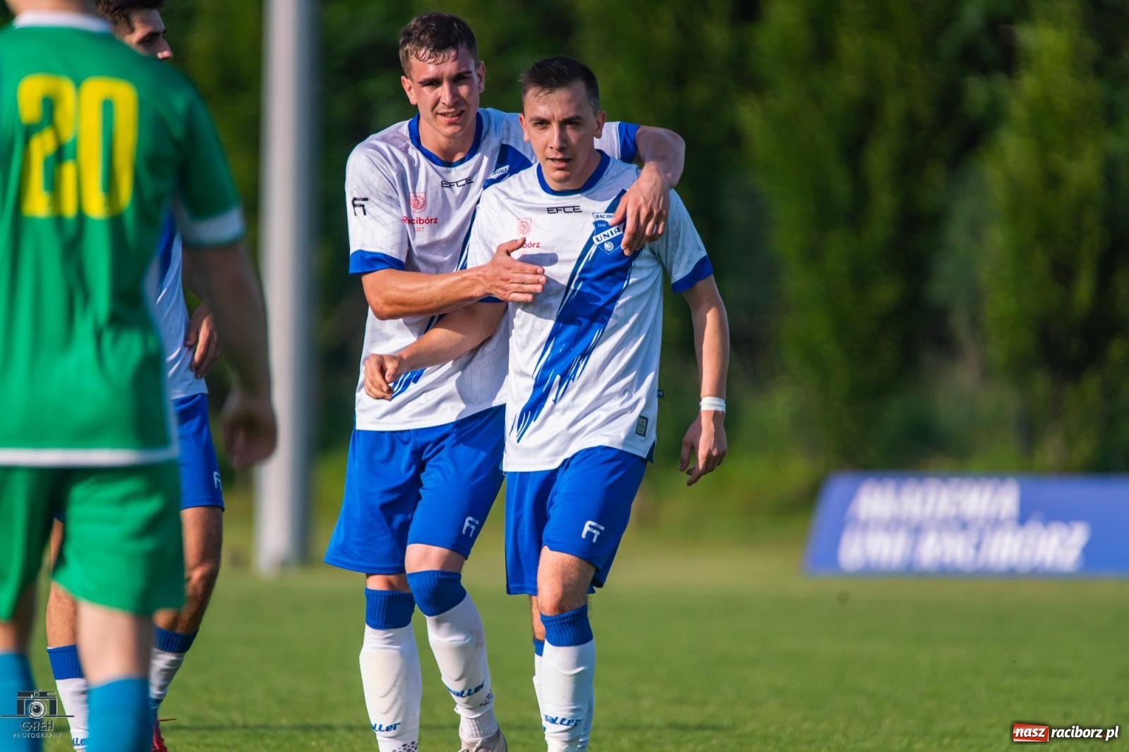 Zdjęcie w galerii na portalu naszraciborz.pl: Unia kontra Ruch. Strzelanina przy Srebrnej [FOTO] wiadomości z regionu
