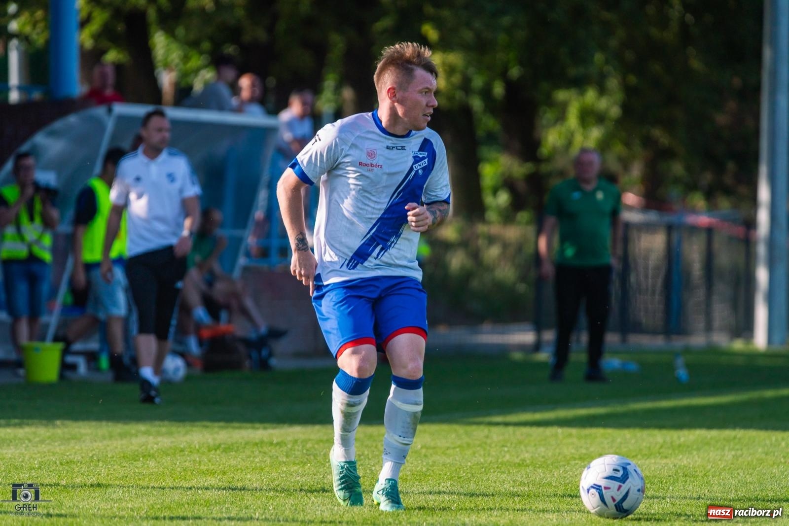 Zdjęcie w galerii na portalu naszraciborz.pl: Unia kontra Ruch. Strzelanina przy Srebrnej [FOTO] wiadomości z regionu