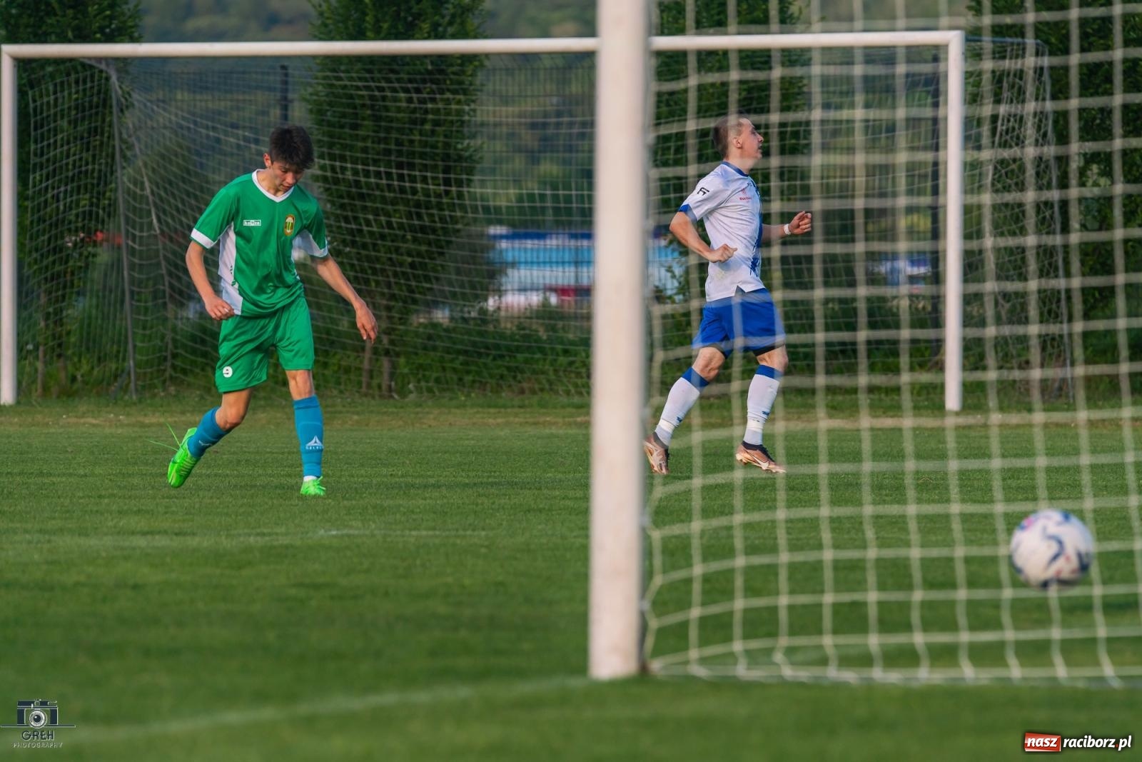 Zdjęcie w galerii na portalu naszraciborz.pl: Unia kontra Ruch. Strzelanina przy Srebrnej [FOTO] wiadomości z regionu