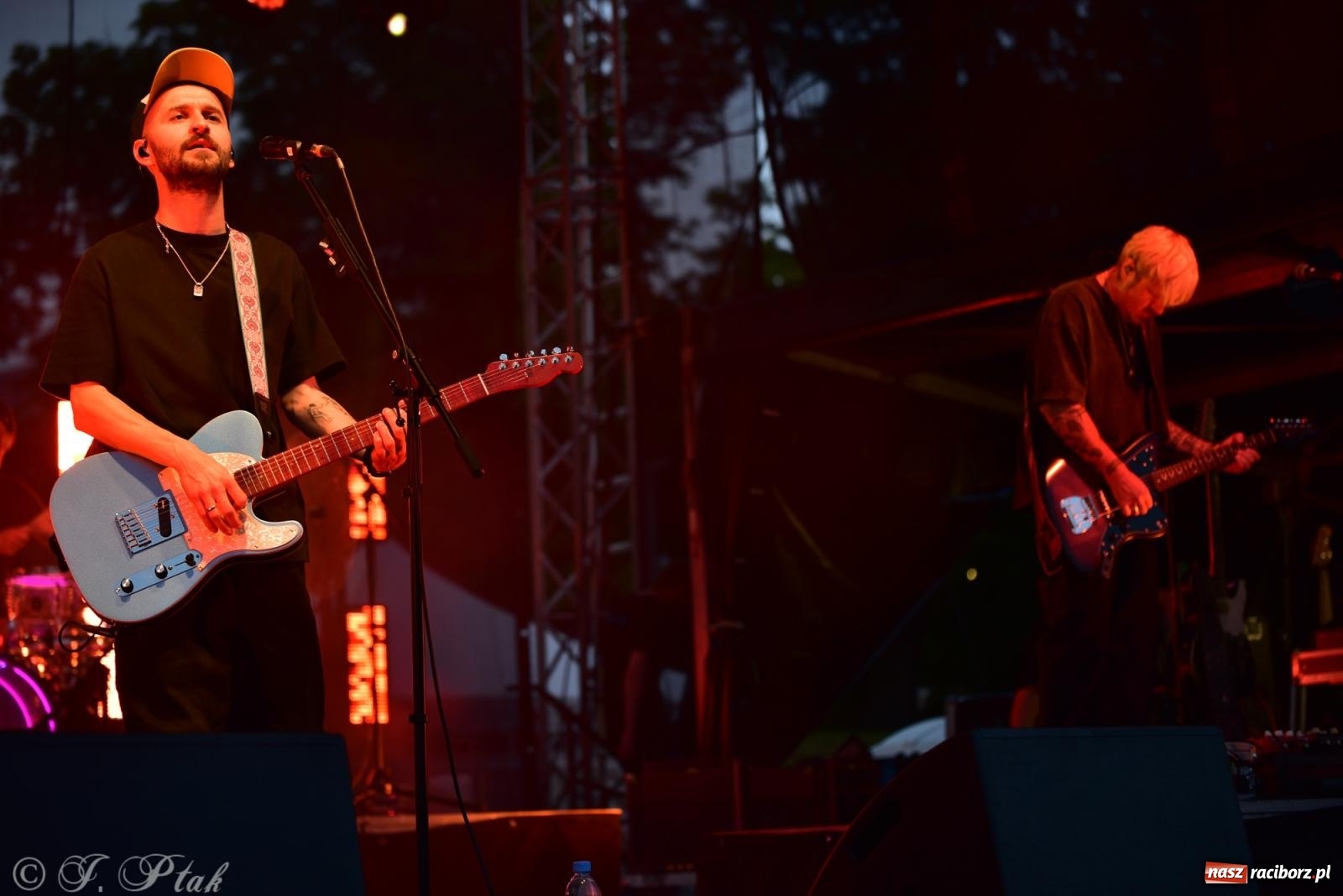 Zdjęcie w galerii na portalu naszraciborz.pl: Vixen i Baranovski - sobota na raciborskich bulwarach [FOTO i WIDEO] wiadomości z regionu