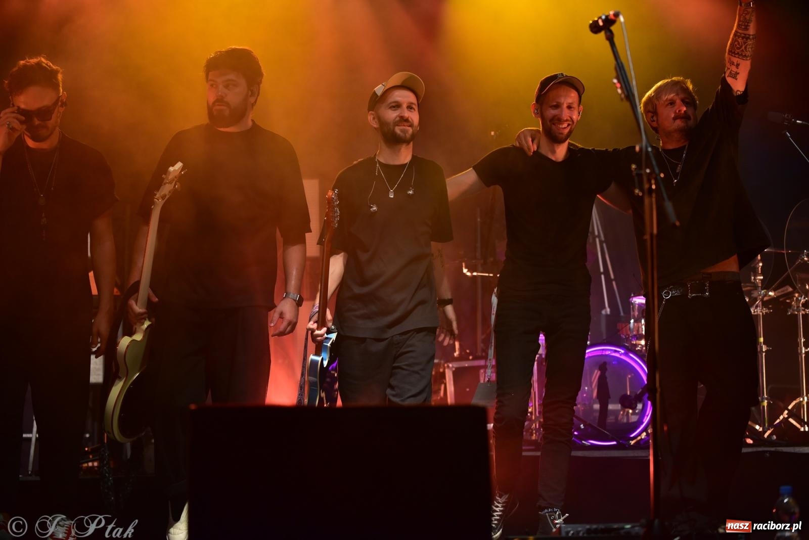 Zdjęcie w galerii na portalu naszraciborz.pl: Vixen i Baranovski - sobota na raciborskich bulwarach [FOTO i WIDEO] wiadomości z regionu