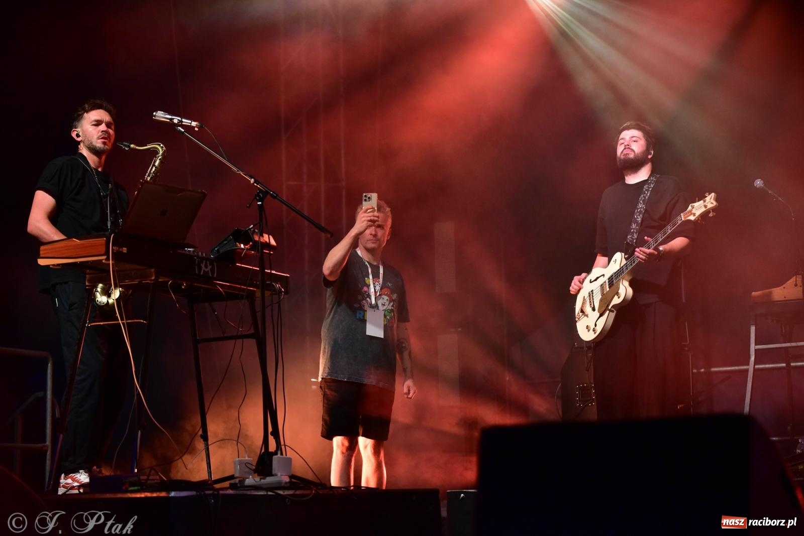Zdjęcie w galerii na portalu naszraciborz.pl: Vixen i Baranovski - sobota na raciborskich bulwarach [FOTO i WIDEO] wiadomości z regionu