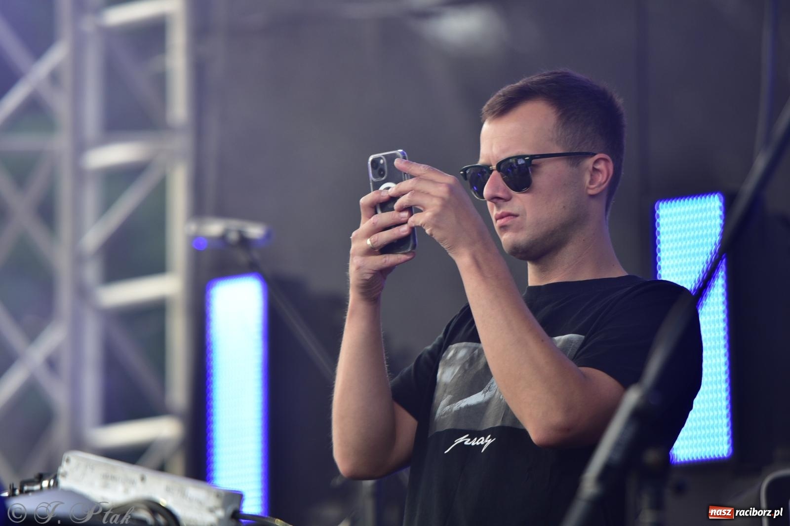 Zdjęcie w galerii na portalu naszraciborz.pl: Vixen i Baranovski - sobota na raciborskich bulwarach [FOTO i WIDEO] wiadomości z regionu