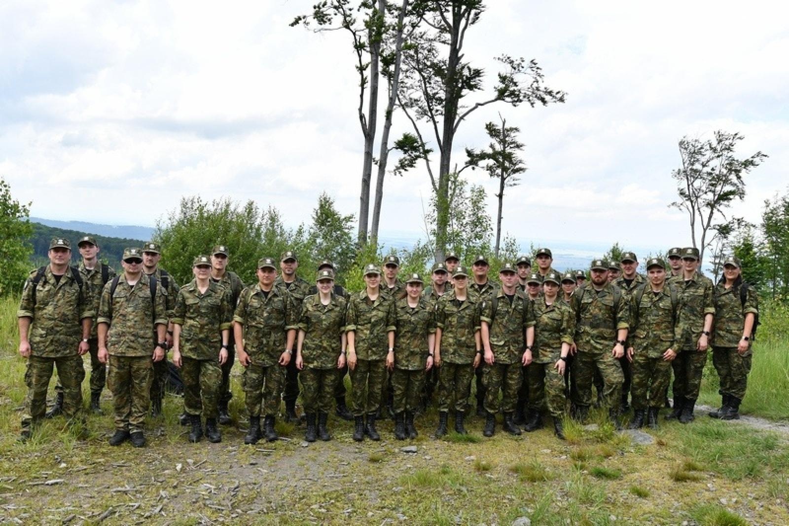 Zdjęcie w galerii na portalu naszraciborz.pl: Nowi funkcjonariusze Śląskiego Oddziału Straży Granicznej szkolili się w terenie wiadomości z regionu
