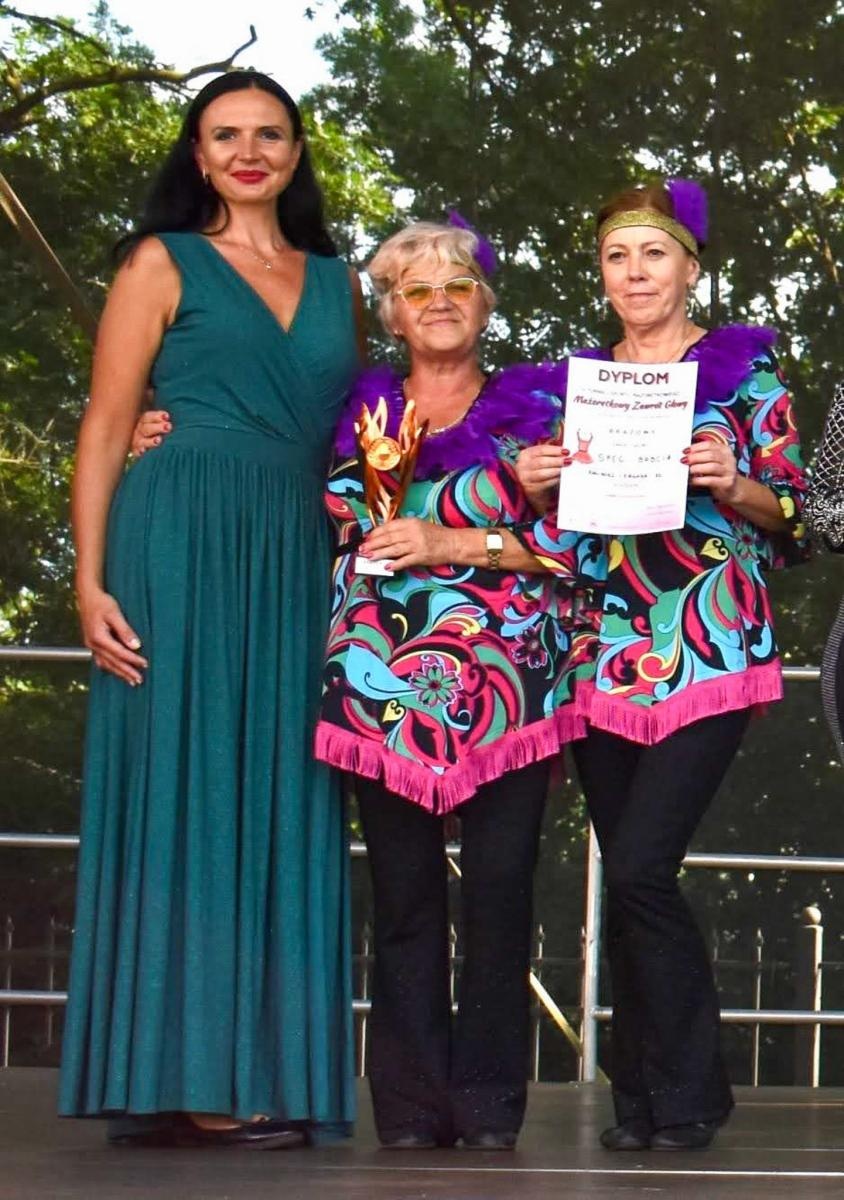 Zdjęcie w galerii na portalu naszraciborz.pl: Ponad tysiąc mażoretek na zamku wiadomości z regionu