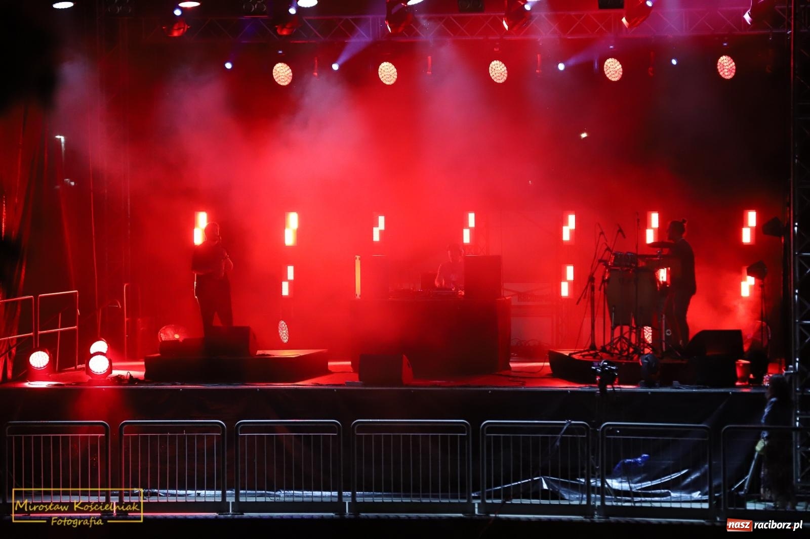 Zdjęcie w galerii na portalu naszraciborz.pl: Kathia, Grna & Andres Poveda, DJ Furrier i WY wiadomości z regionu