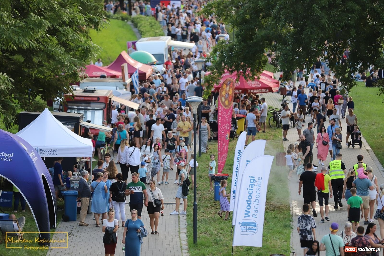 Zdjęcie w galerii na portalu naszraciborz.pl: Kathia, Grna & Andres Poveda, DJ Furrier i WY wiadomości z regionu