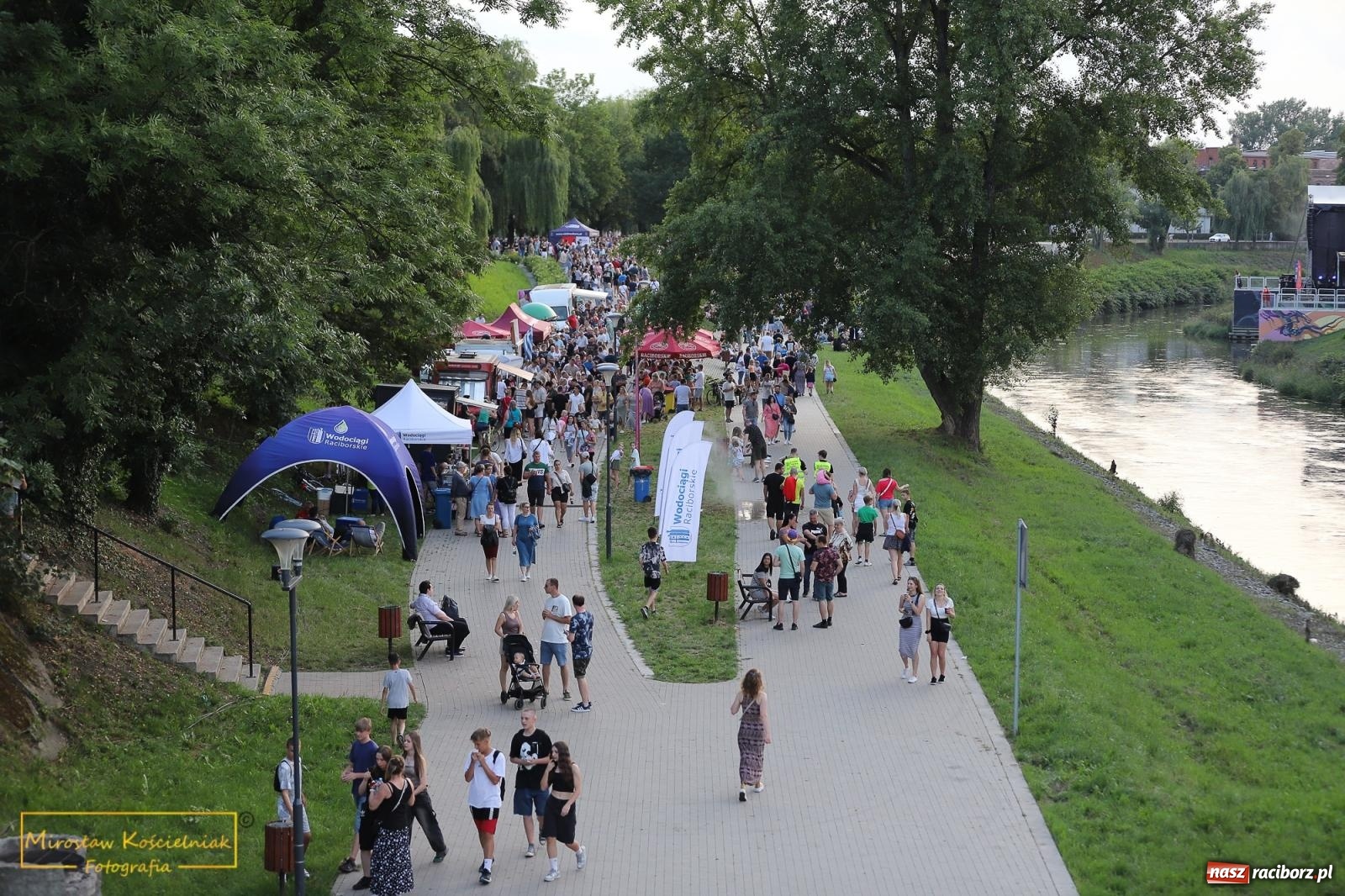 Zdjęcie w galerii na portalu naszraciborz.pl: Kathia, Grna & Andres Poveda, DJ Furrier i WY wiadomości z regionu