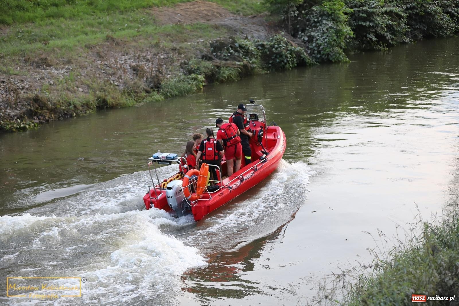 Zdjęcie w galerii na portalu naszraciborz.pl: Kathia, Grna & Andres Poveda, DJ Furrier i WY wiadomości z regionu