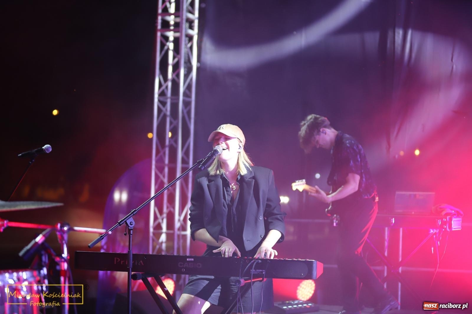 Zdjęcie w galerii na portalu naszraciborz.pl: Kathia, Grna & Andres Poveda, DJ Furrier i WY wiadomości z regionu