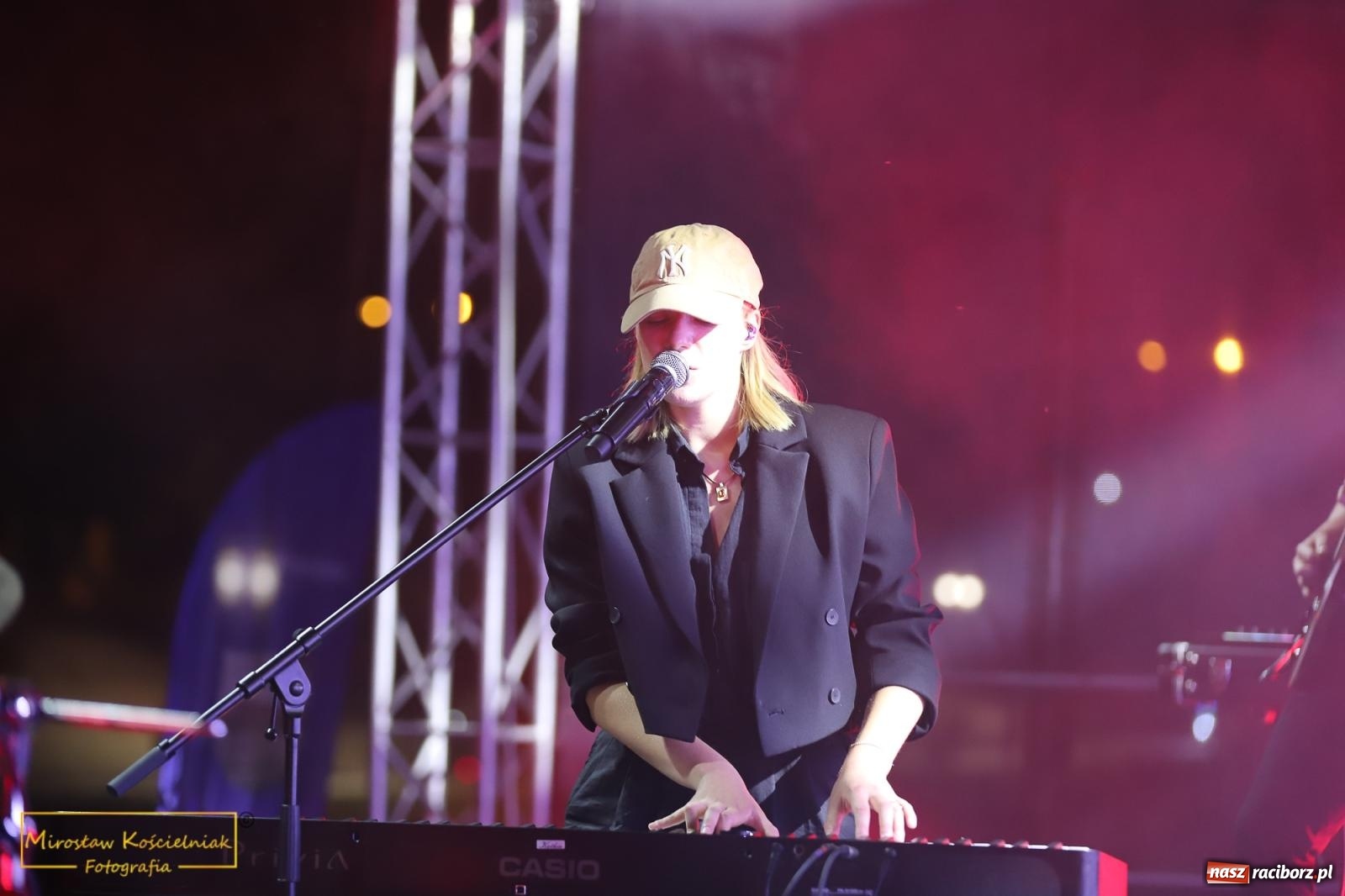 Zdjęcie w galerii na portalu naszraciborz.pl: Kathia, Grna & Andres Poveda, DJ Furrier i WY wiadomości z regionu